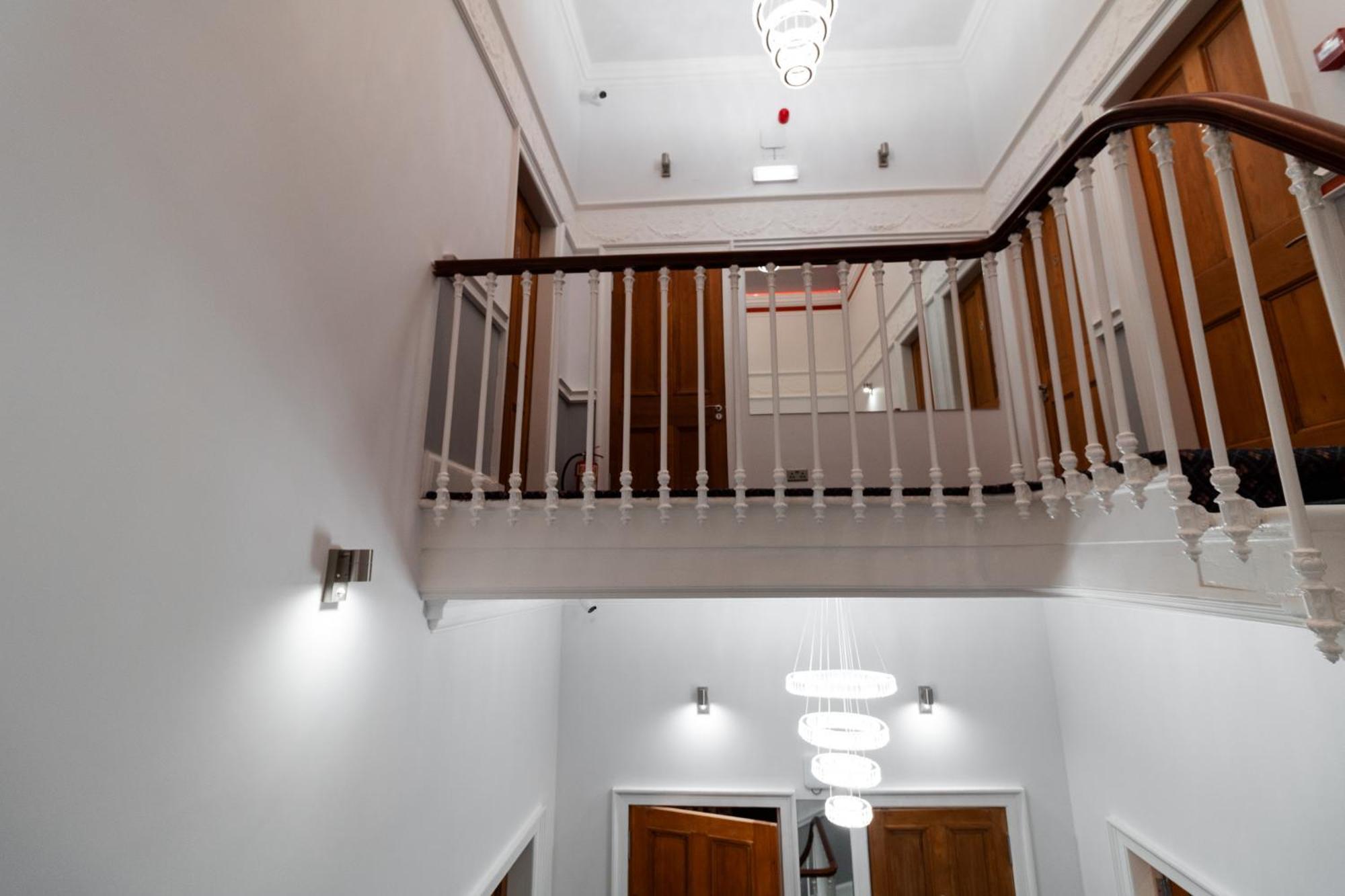 Mayfield Suites Единбург Екстериор снимка