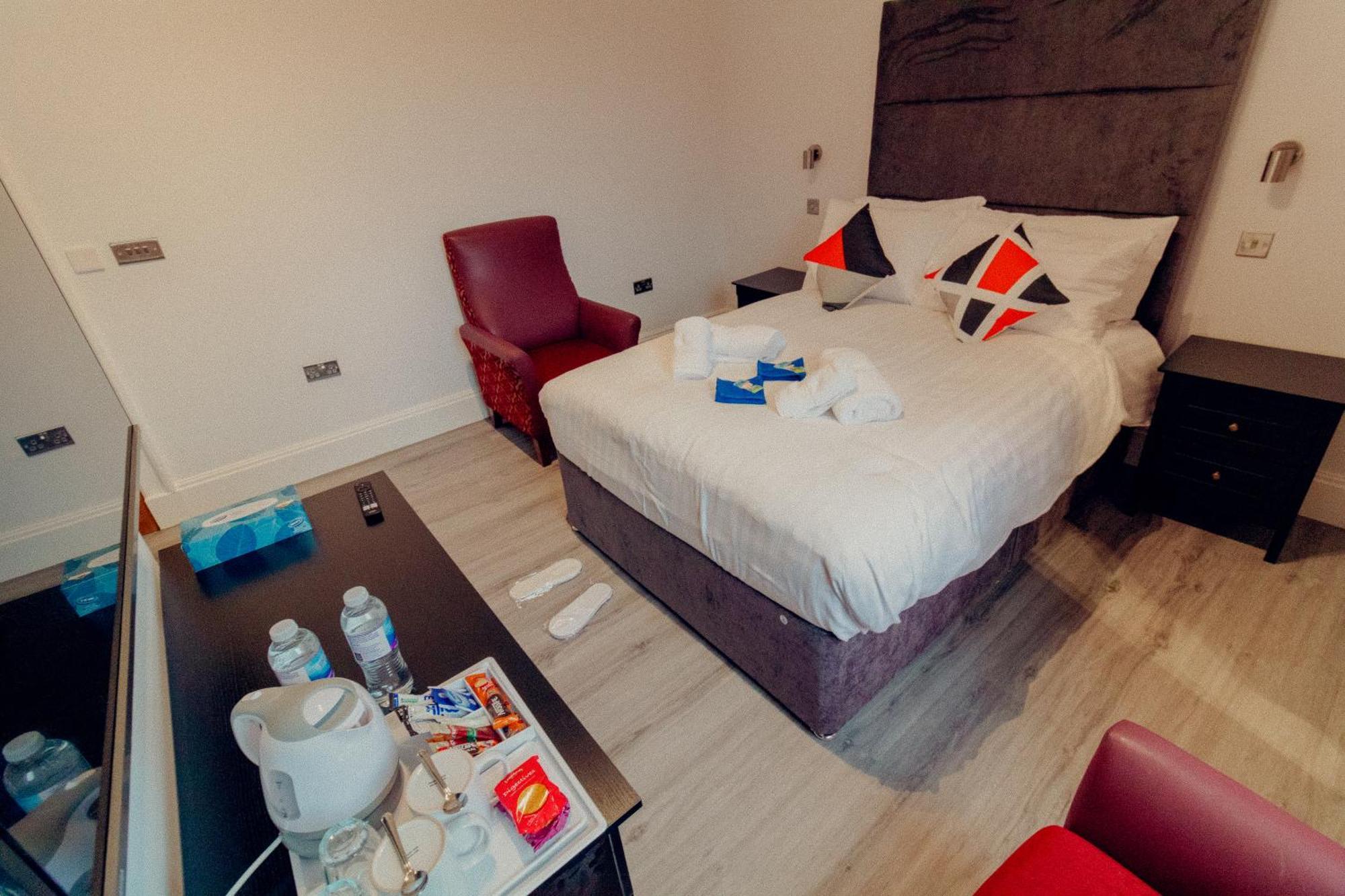 Mayfield Suites Единбург Екстериор снимка