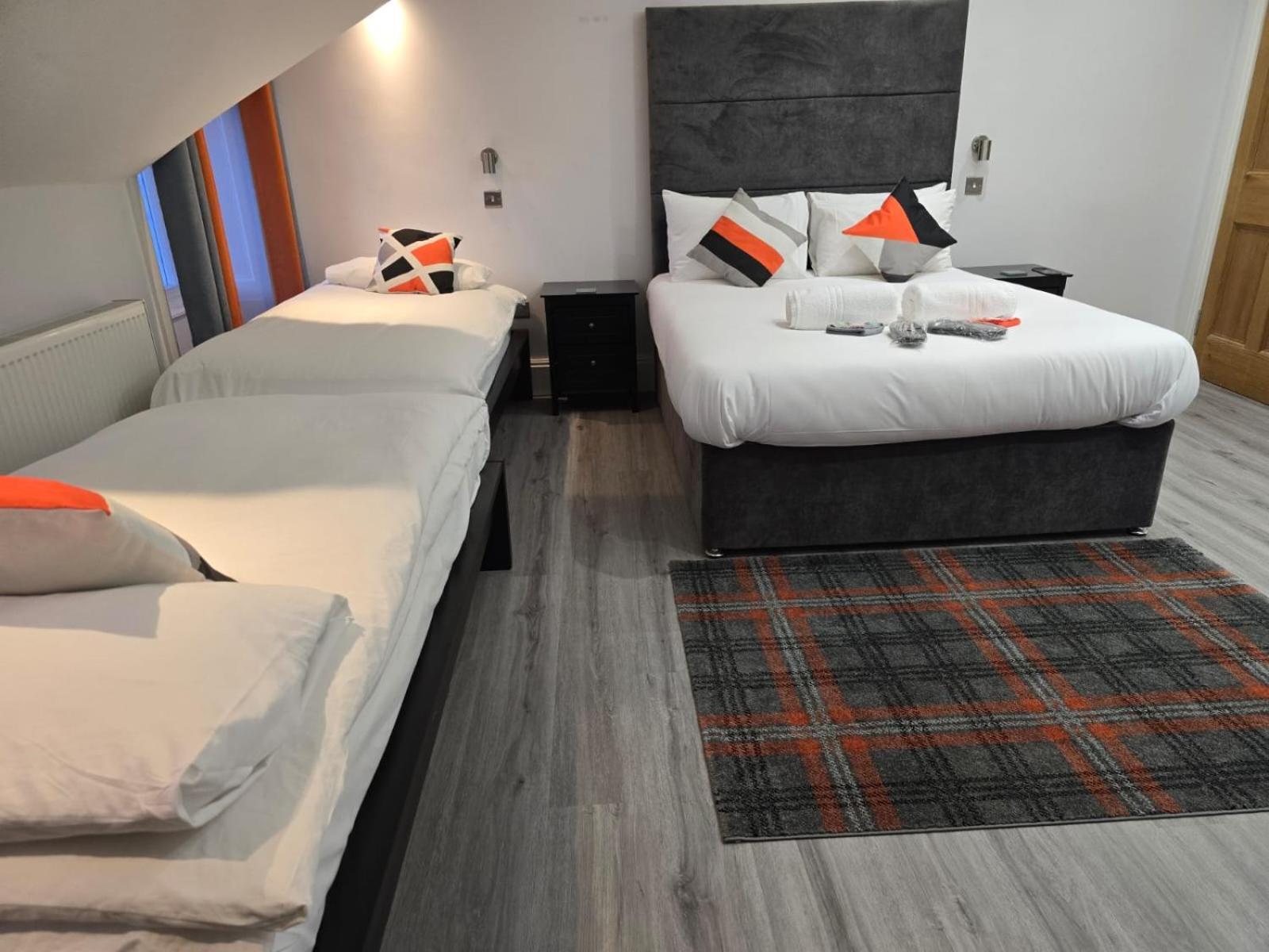 Mayfield Suites Единбург Екстериор снимка
